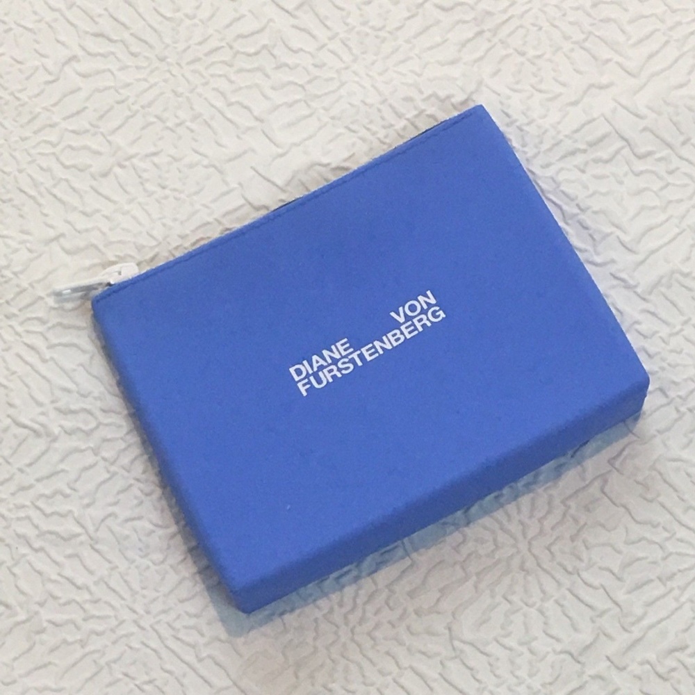 Diane Von Furstenberg NEW Swim Bag Blue Rubber